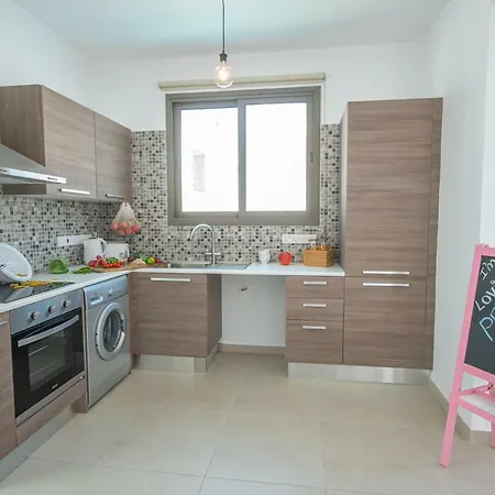 Levanda No 53 Villa Protaras